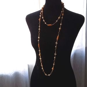 Beaded fashion necklace